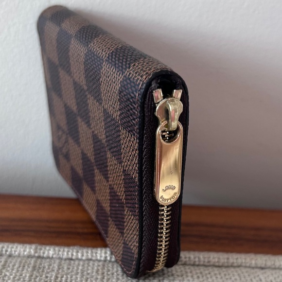 Louis Vuitton Damier Ebene Zippy Coin Purse - Picture 2 of 9